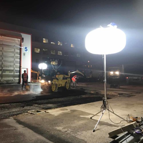 balloon light on construction